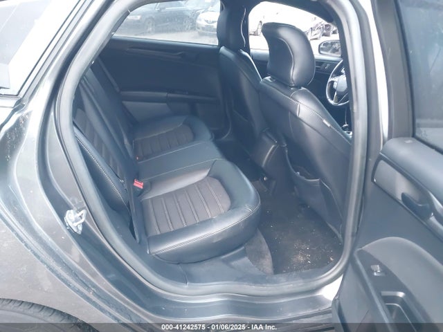 Ford FUSION SE 2018 3FA6P0HD4JR156028 Image 8