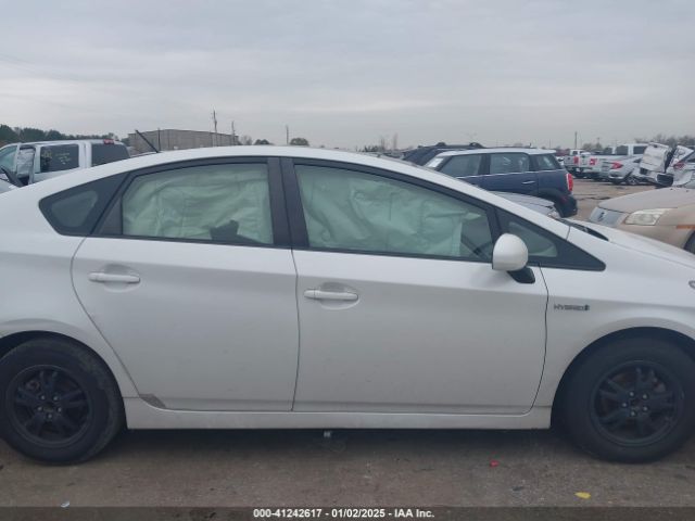 JTDKN3DU8E1770618 Toyota Prius