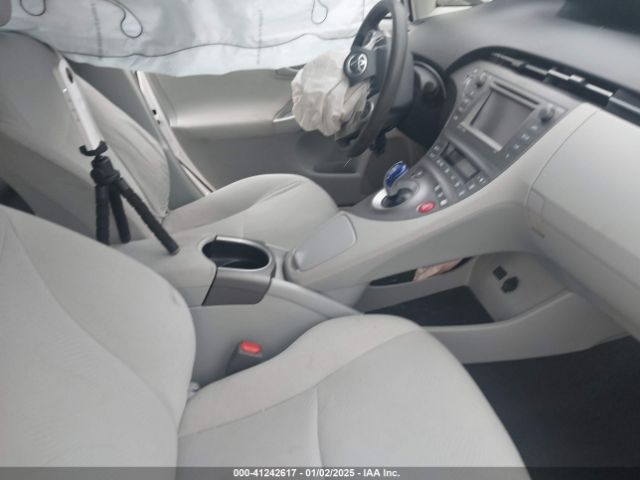 JTDKN3DU8E1770618 Toyota Prius