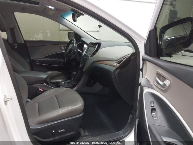 5NMZUDLB4JH104444 Hyundai Santa Fe Sport 2.4l