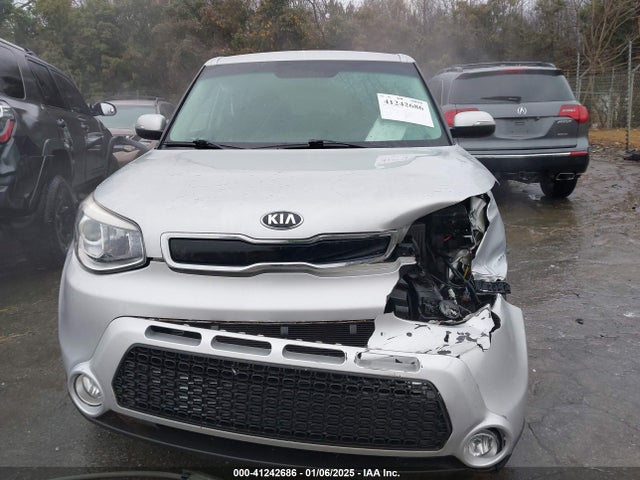 KNDJX3A56F7803097 KIA Soul !