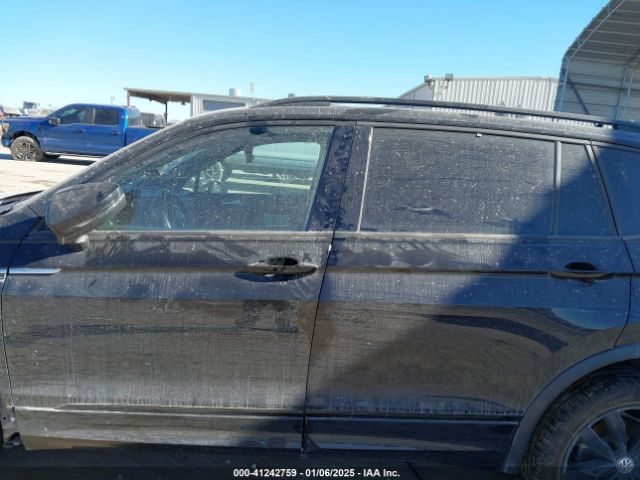 3VV3B7AX1LM156384 Volkswagen Tiguan 2.0t Se/2.0t Se R-line Black/2.0t Sel