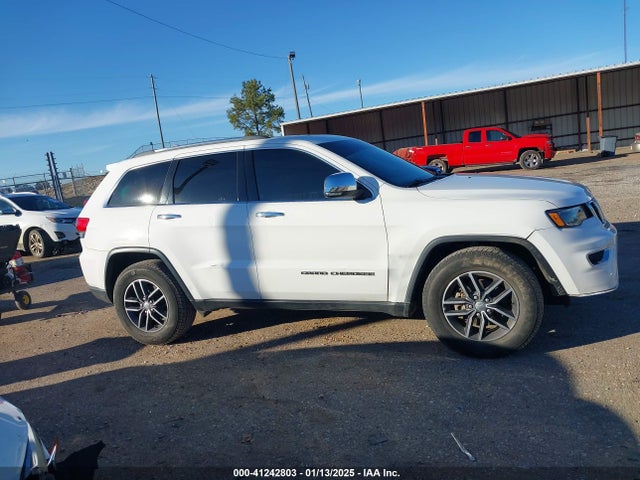 1C4RJEBG8HC887899 Jeep Grand Cherokee Limited 4x2