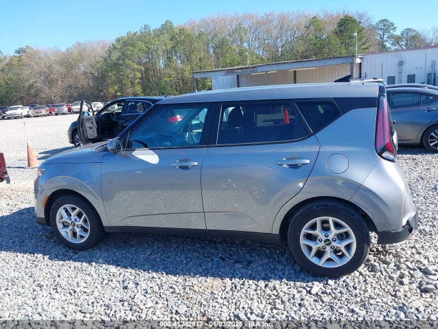 KIA SOUL LX 2023 KNDJ23AU1P7888681 Image 14