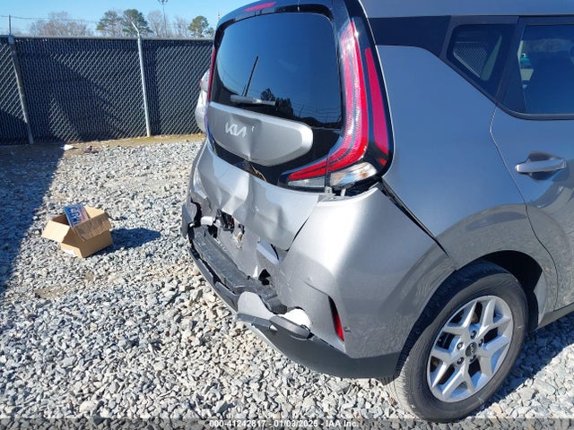 KIA SOUL LX 2023 KNDJ23AU1P7888681 Image 17