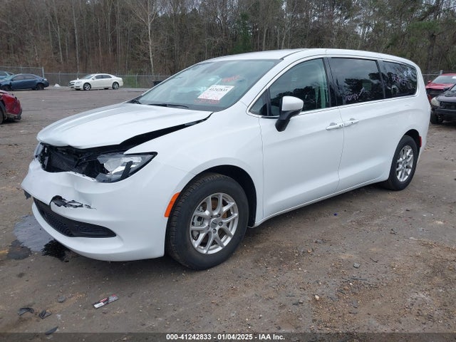 2C4RC1CG3PR597481 Chrysler Voyager Lx