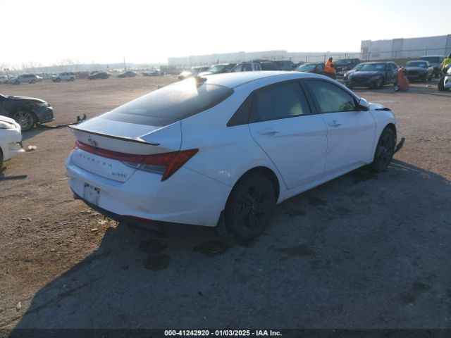 KMHLM4AJXNU017349 Hyundai Elantra Hybrid Blue