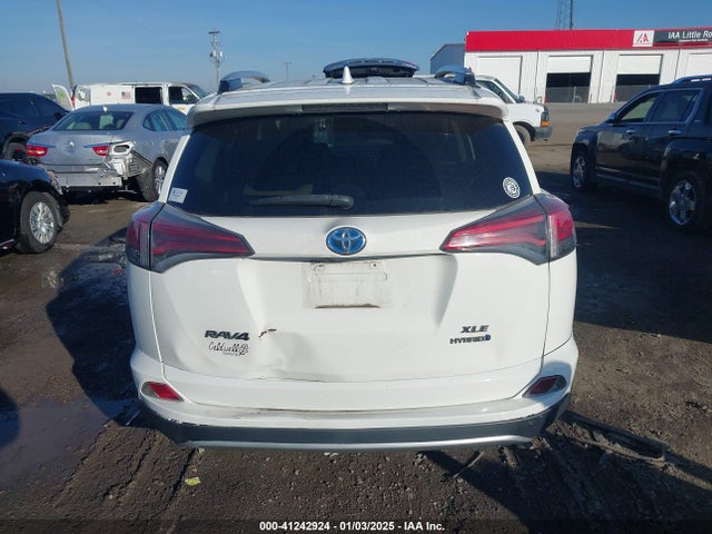 JTMRJREV2GD000680 Toyota Rav4 Hybrid Xle