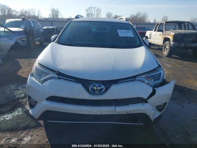 JTMRJREV2GD000680 Toyota Rav4 Hybrid Xle