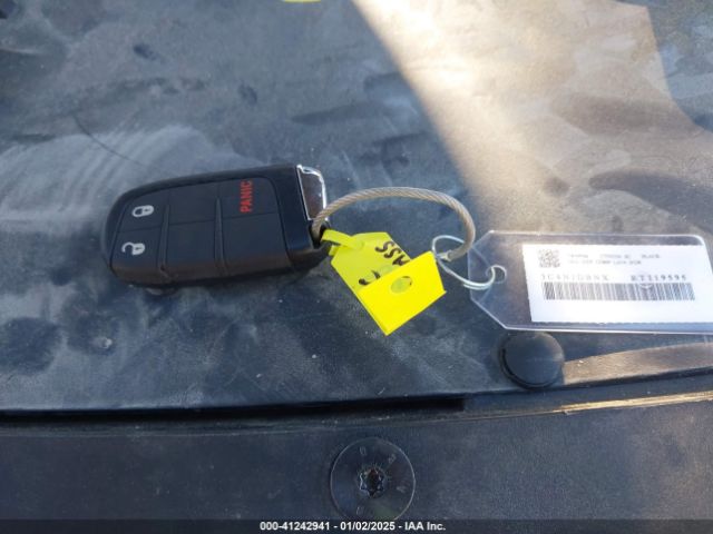3C4NJDBNXRT119595 Jeep Compass Latitude 4x4