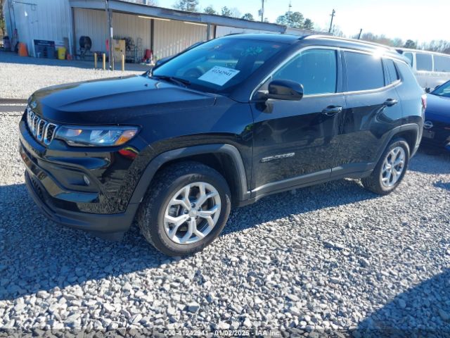 3C4NJDBNXRT119595 Jeep Compass Latitude 4x4