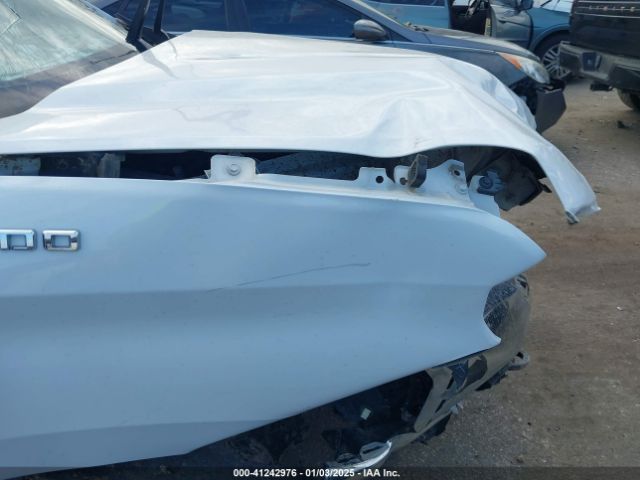 3GCPWCED7KG169750 Chevrolet Silverado 1500 Lt