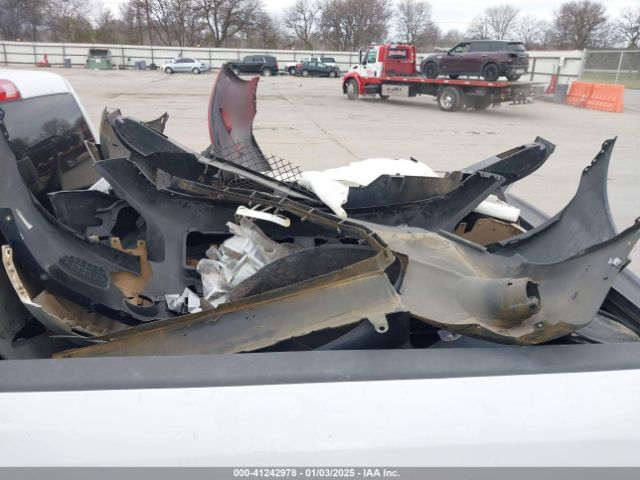 3C6JR6AG5EG111288 RAM 1500 Tradesman
