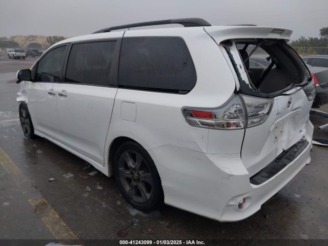 5TDXK3DC3FS633127 Toyota Sienna Se 8 Passenger