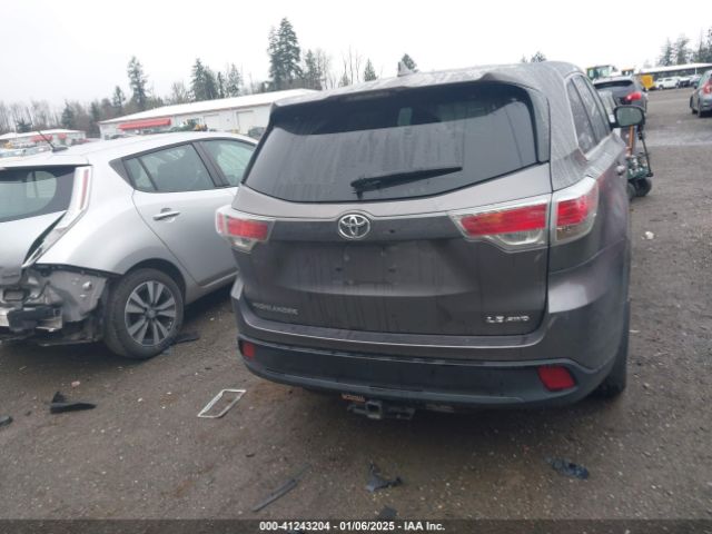 5TDBKRFH0FS201181 Toyota Highlander Le Plus V6