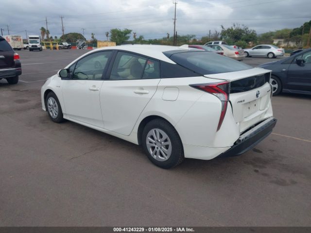 JTDKBRFU3J3068505 Toyota Prius One