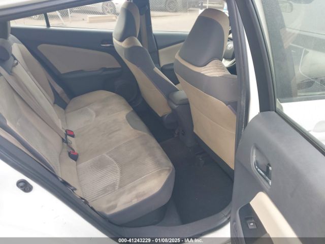 JTDKBRFU3J3068505 Toyota Prius One