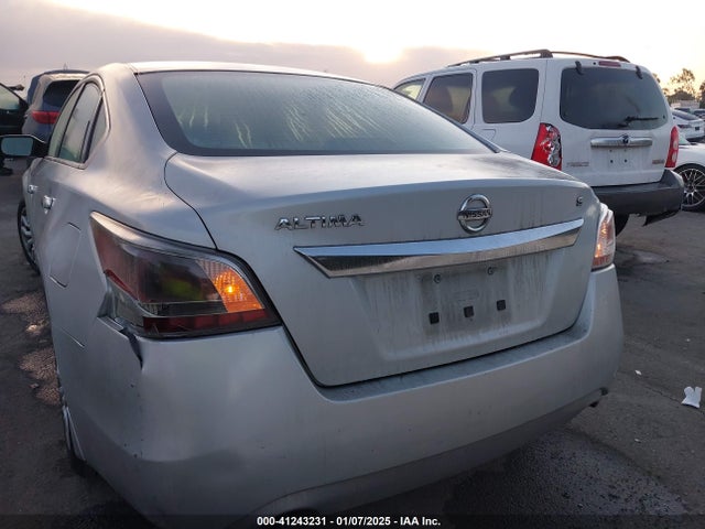 Nissan Altima 2.5 S 2015 1N4AL3AP6FN921519 Image 16