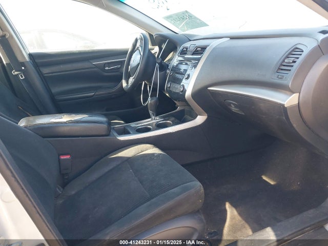 Nissan Altima 2.5 S 2015 1N4AL3AP6FN921519 Image 5