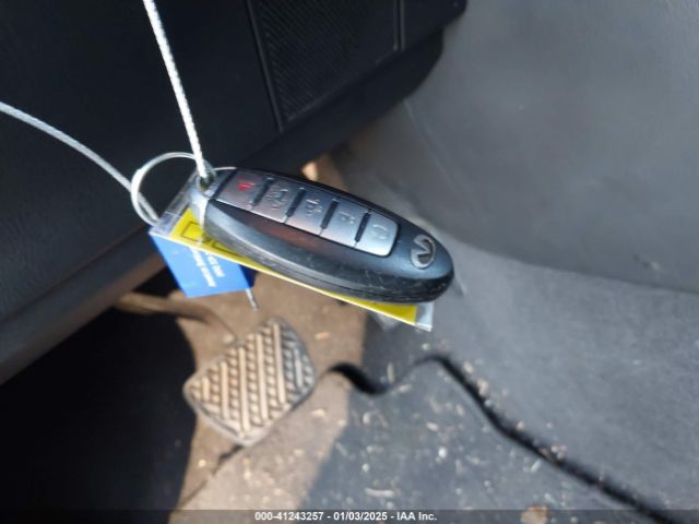 JN8AZ2NEXH9157556 Infiniti QX80