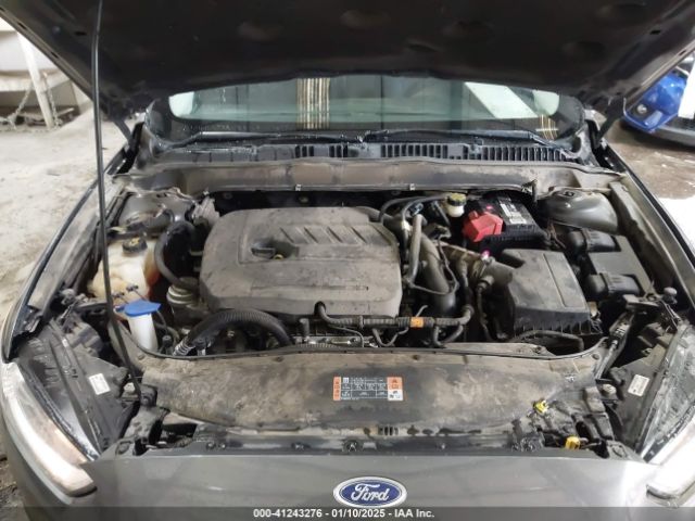 3FA6P0HD6GR105719 Ford FUSION SE