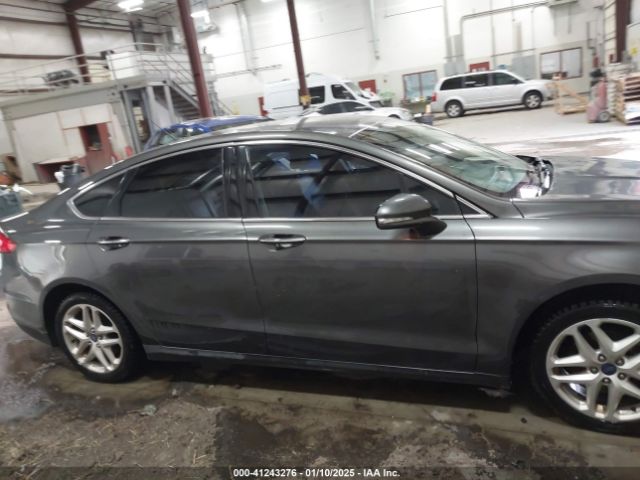 3FA6P0HD6GR105719 Ford FUSION SE