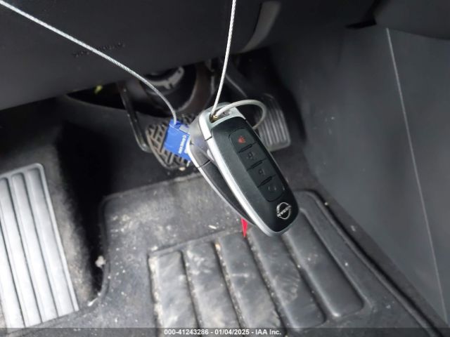 5N1DR3BC1RC279062 Nissan Pathfinder Sv 4wd