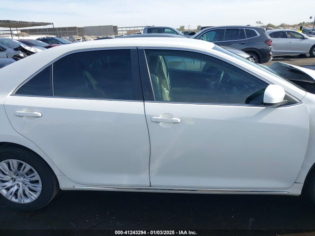 Toyota CAMRY LE 2014 4T4BF1FK6ER343032 Image 14