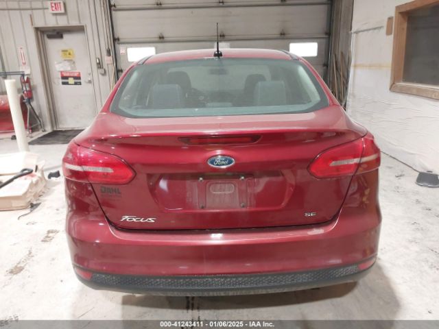 1FADP3F24HL258139 Ford FOCUS SE