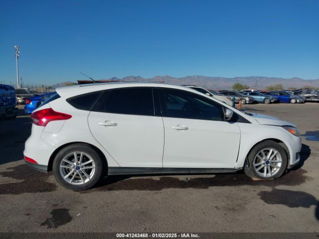 1FADP3K25GL384434 Ford FOCUS SE