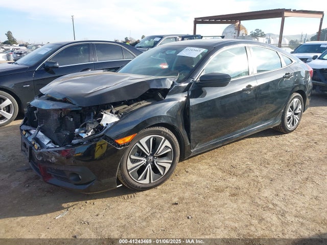Honda Civic Ex-t 2018 2HGFC1F36JH640947 Image 2