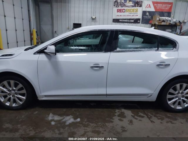 1G4GB5GR2EF284922 Buick Lacrosse Leather Group