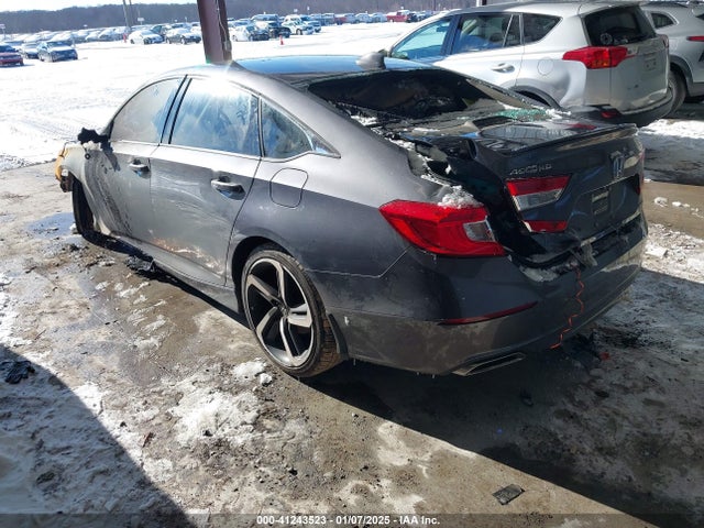 1HGCV1F30KA135743 Honda Accord Sport