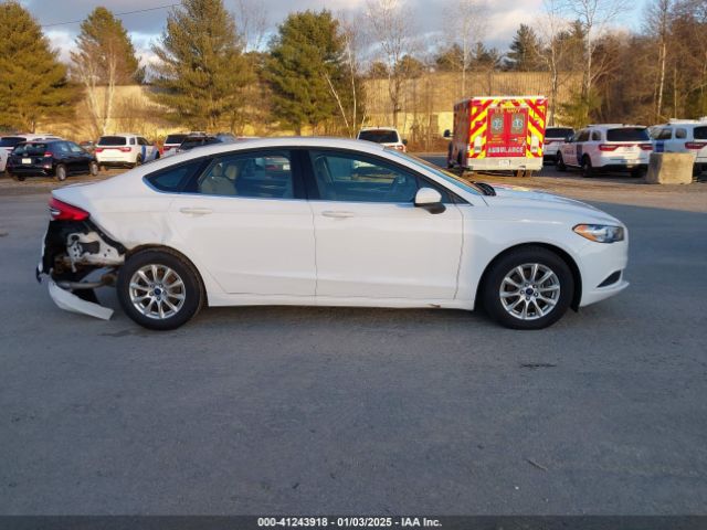 3FA6P0G74HR123116 Ford FUSION S