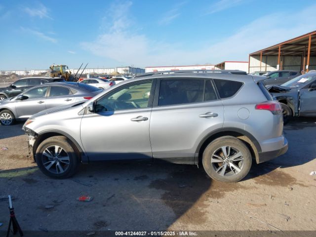 JTMWFREV5JJ204807 Toyota Rav4 Adventure/xle