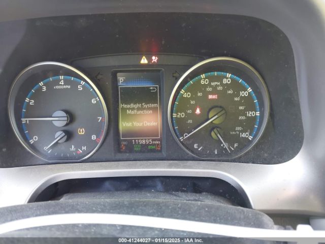 JTMWFREV5JJ204807 Toyota Rav4 Adventure/xle