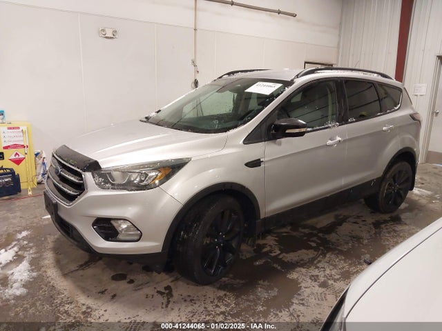 Ford Escape Titanium 2017 1FMCU9J91HUA81688 Image 2
