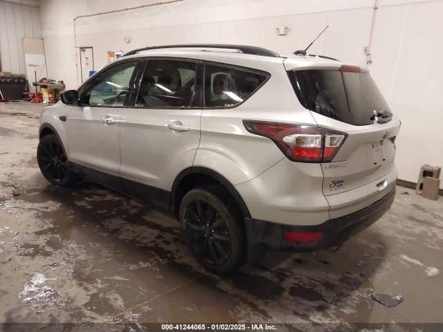 Ford Escape Titanium 2017 1FMCU9J91HUA81688 Image 3