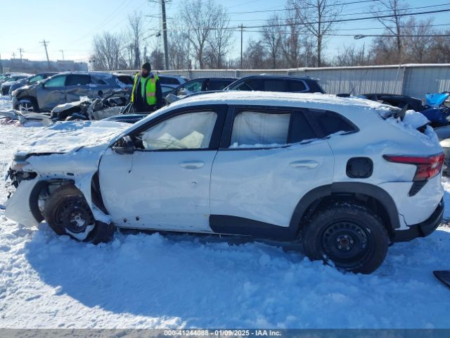 KL77LFEP2SC138538 Chevrolet Trax Fwd Ls