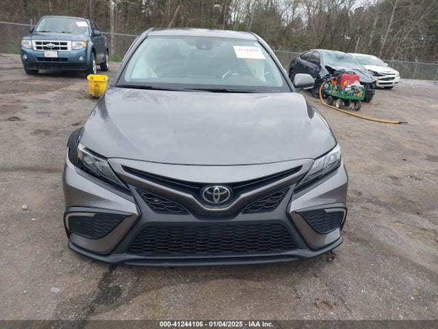 4T1T11AK1PU823194 Toyota CAMRY SE