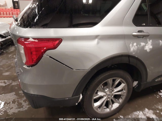 Ford EXPLORER XLT 2022 1FMSK8DHXNGC38255 Image 17