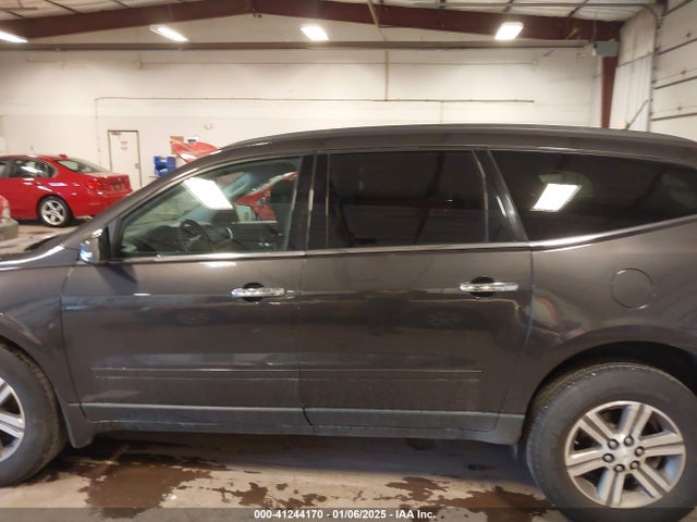 1GNKVHKD3GJ318201 Chevrolet Traverse 2lt