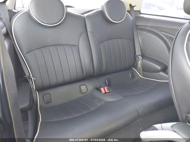 2008 MINI COOPER S WMWMF73598TT89034 Photo 7