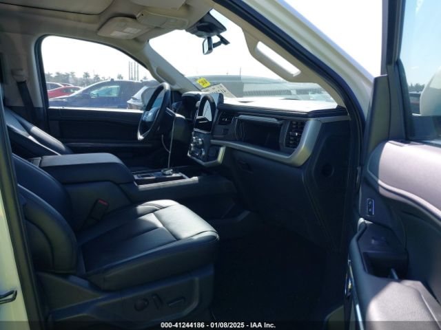 1FMJU1H82REA93401 Ford Expedition Xlt