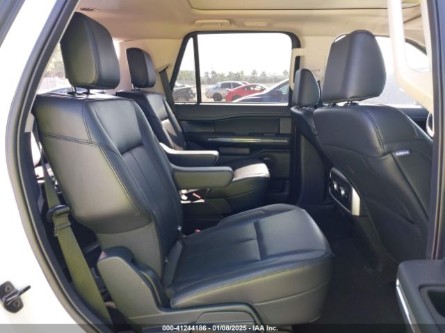 1FMJU1H82REA93401 Ford Expedition Xlt