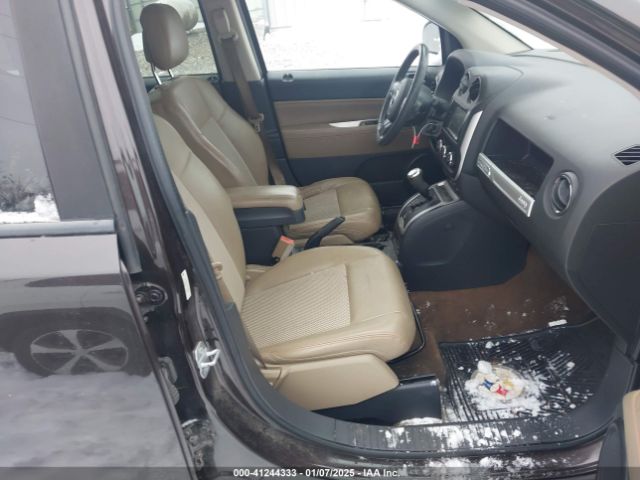 1C4NJDEB1ED762578 Jeep Compass Latitude