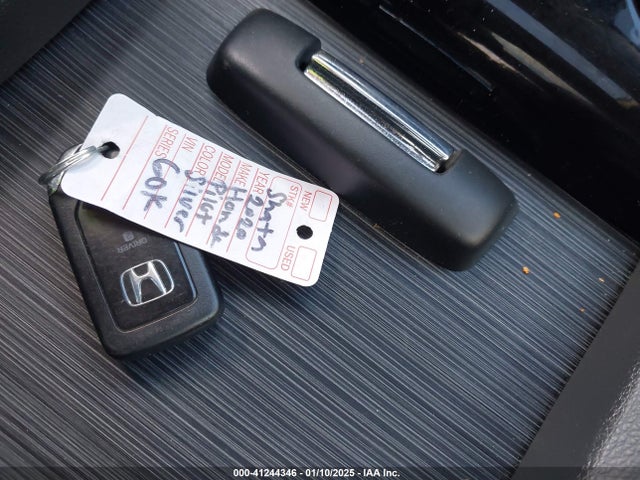 Продаж на аукціоні авто 2021 Honda Pilot Awd Elite, vin: 5FNYF6H01MB008009, номер лоту: 41244346