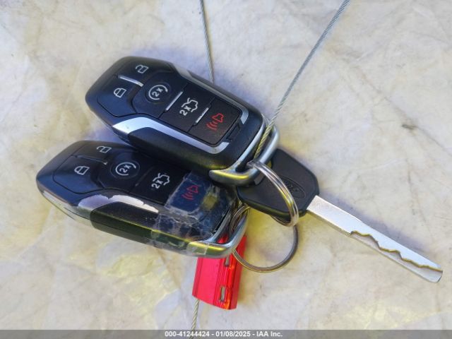 3FA6P0SUXFR264833 Ford Fusion Energi Titanium