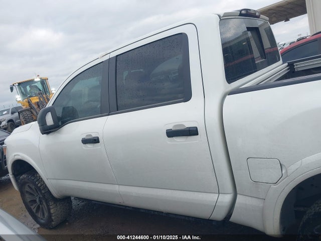 Nissan Titan Pro-4x 2019 1N6AA1E50KN518253 Image 14