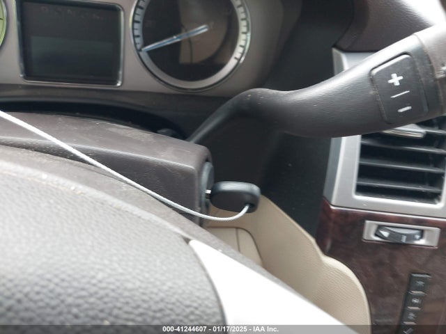 2009 CADILLAC ESCALADE ESV 1GYFC26249R200100 Photo 10